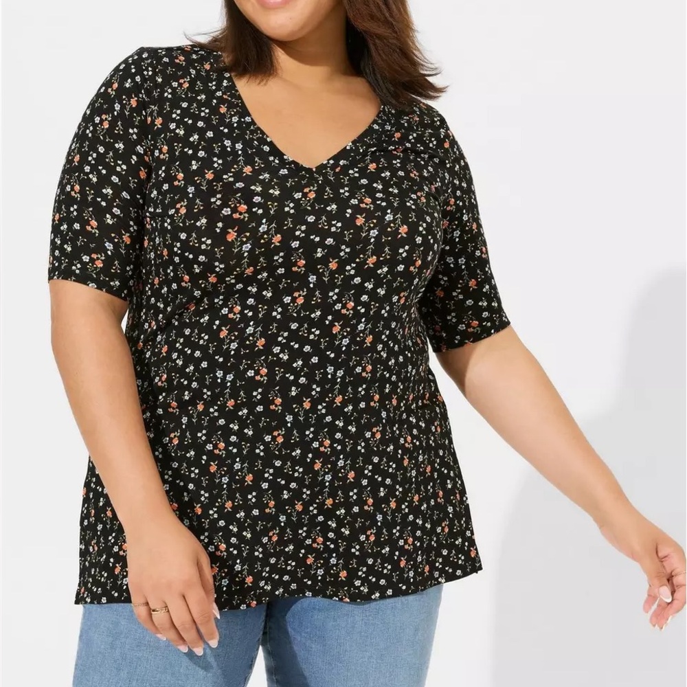 Torrid: Super Soft V-Neck Tunic Tee